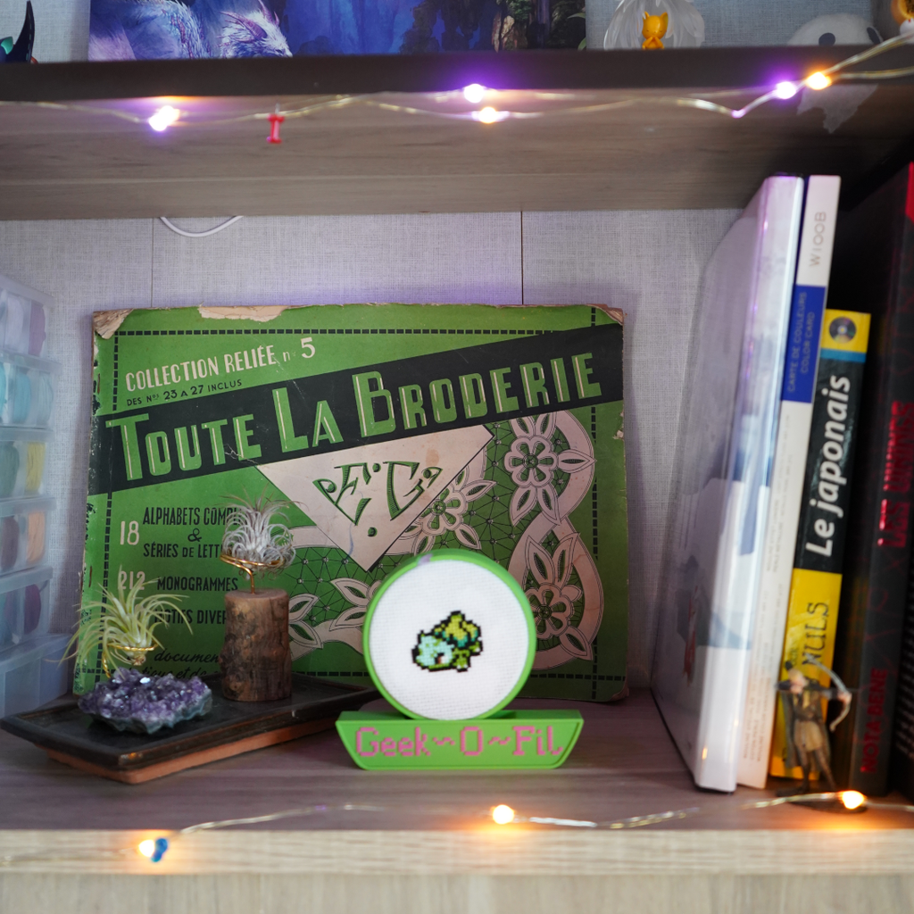 Monstre de poche #001_starter 1er gen_Broderie 8cm