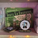 Chat blanc en pilote de vaisseau_Broderie 10cm