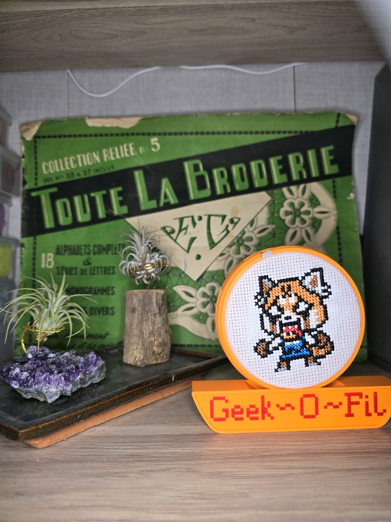 Death metal panda_Broderie 8cm