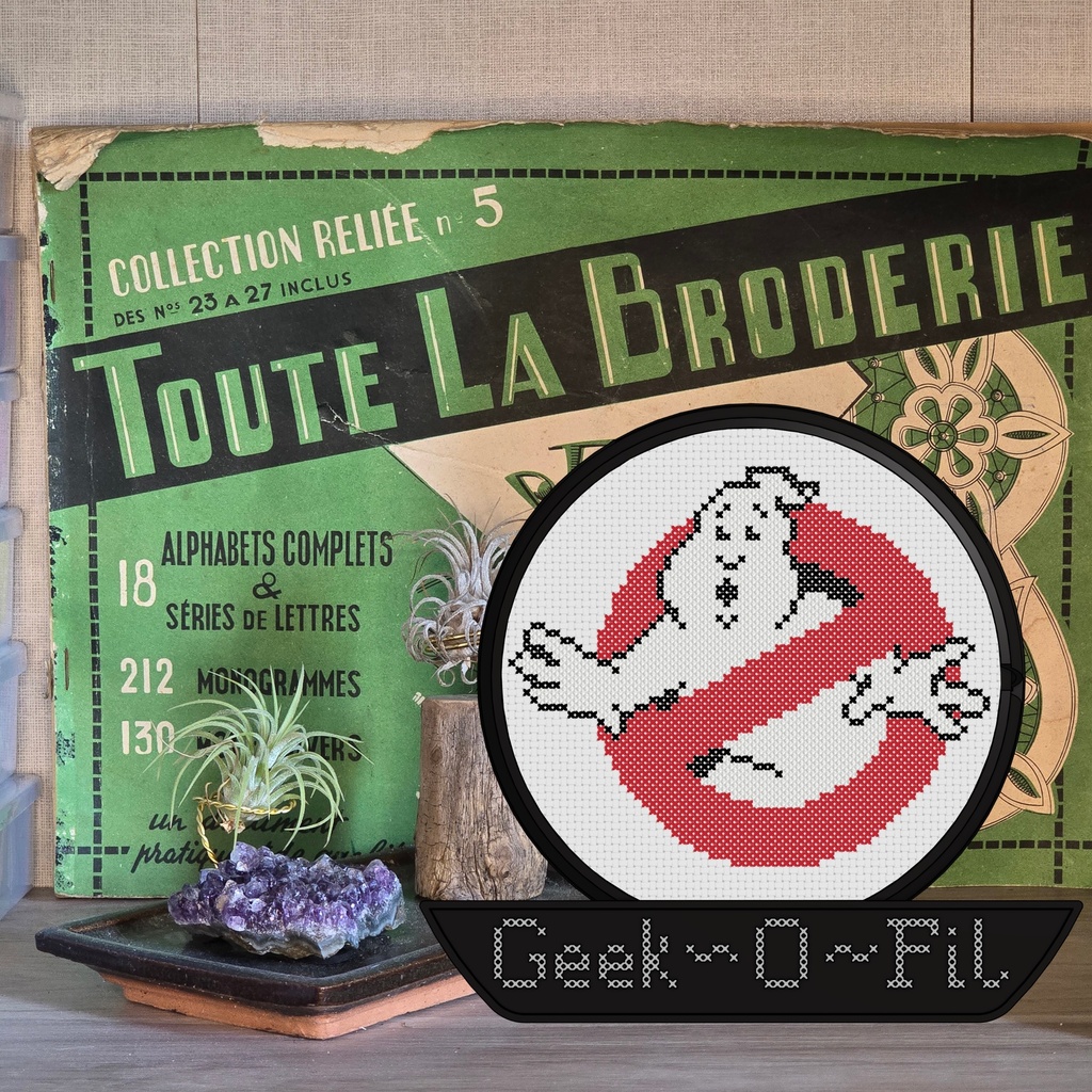 Le fantôme Mooglie_Broderie 15cm